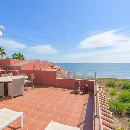 Beautiful Frontline Townhouse * Marbella