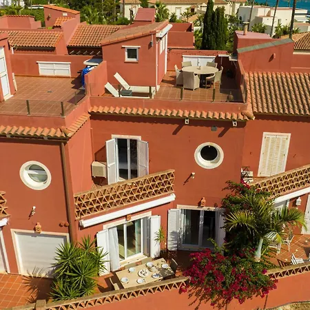 Beautiful Frontline Townhouse * Marbella