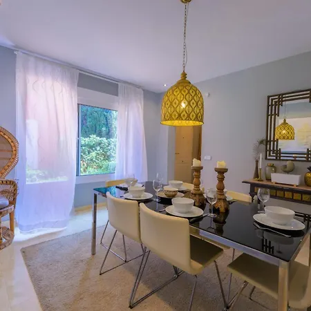 Holiday home Beautiful Frontline Townhouse Marbella