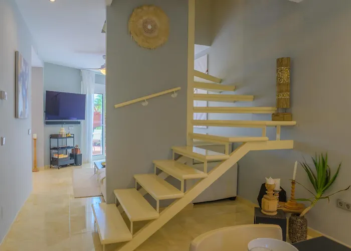 Beautiful Frontline Townhouse Marbella